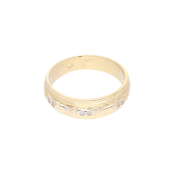 Anillo diseño especial con sintéticos en oro amarillo 14 kilates.