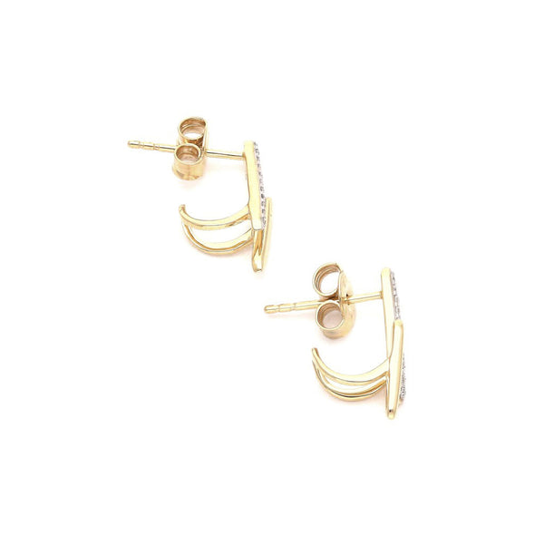 Aretes diseño especial con diamantes en oro amarillo 14 kilates.