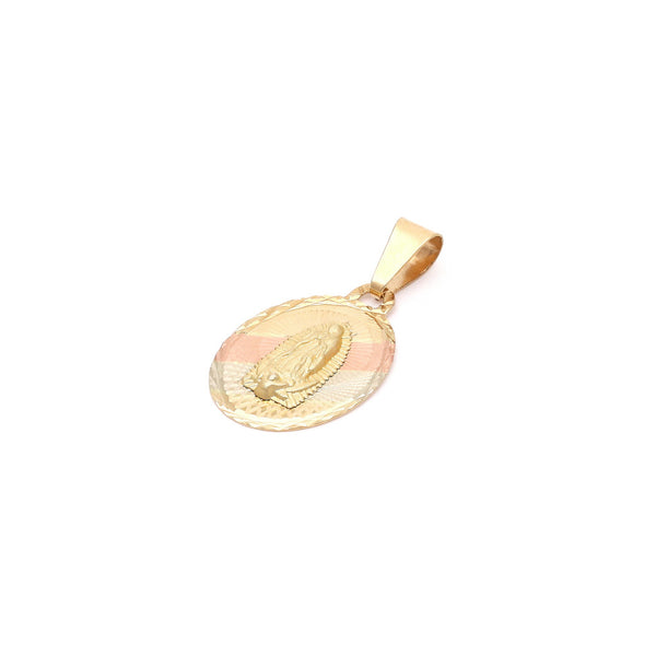 Medalla diseño especial motivo virgen de Guadalupe en oro amarillo 14 kilates.