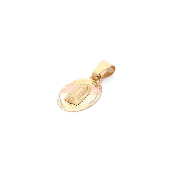 Medalla diseño especial motivo Virgen de Guadalupe en oro amarillo 14 kilates.
