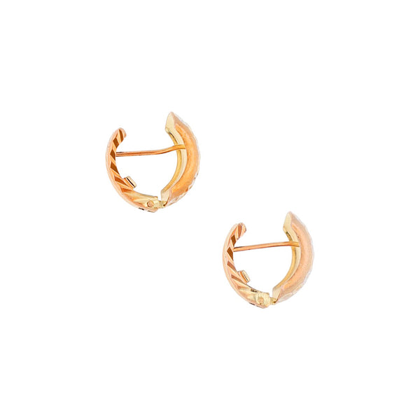 Aretes laminados en oro amarillo 14 kilates.