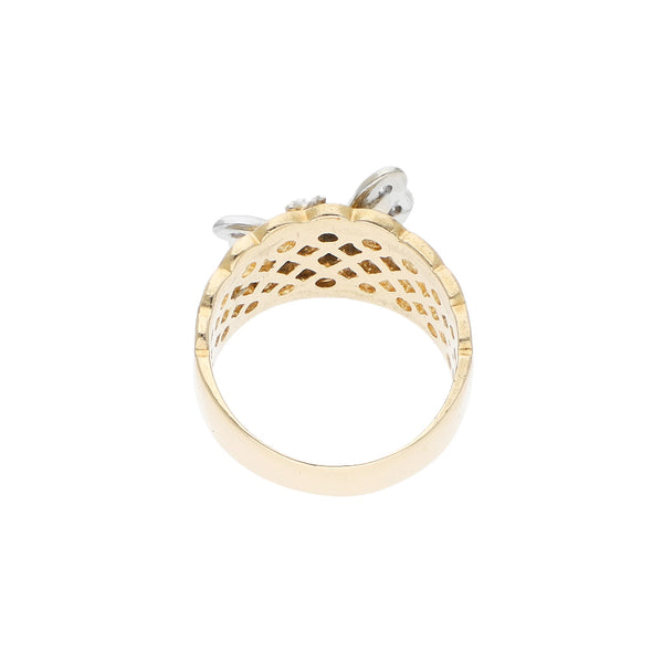 Anillo diseño especial con aplicación y diamantes motivo mariposa en oro dos tonos 14 kilates