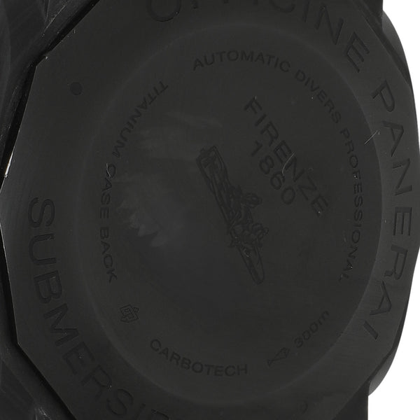 Reloj Panerai para caballero modelo Luminor Submersible.
