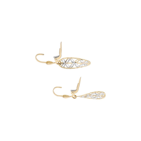 Aretes calados en oro amarillo 14 kilates.