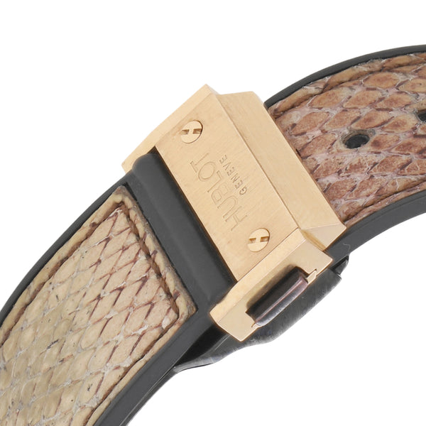 Relog Hublot para caballero modelo Big Bang Boa caja y broche en oro rosa 18 kilates.