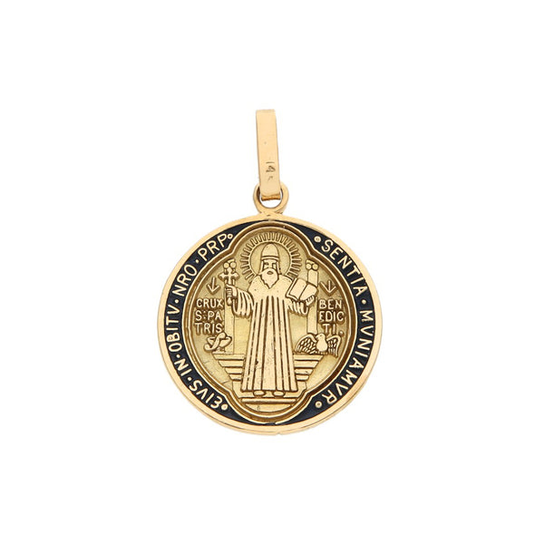 Medalla labrada con esmalte motivo San Benito en oro amarillo 14 kilates.