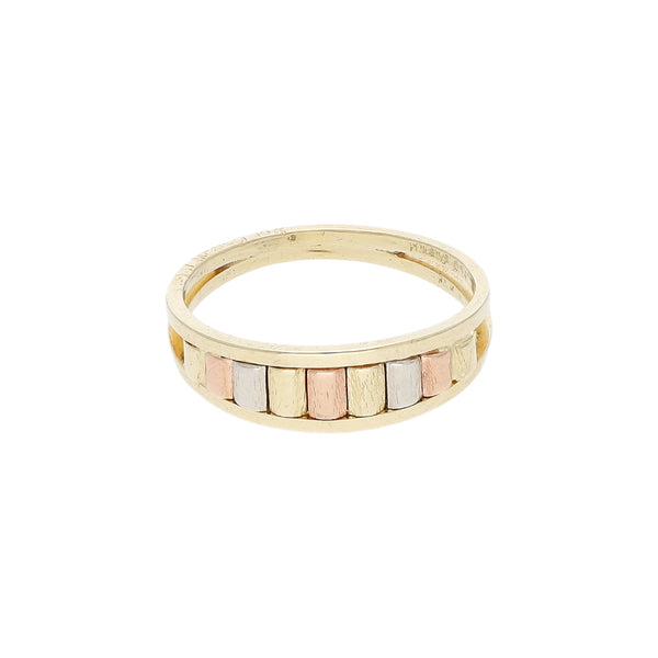 Anillo diseño especial en oro tres tonos 14 kilates.