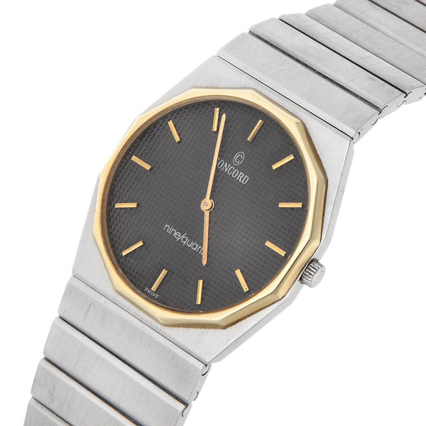 Reloj Concord para caballero modelo Mariner SG bisel en oro amarillo 18 kilates.