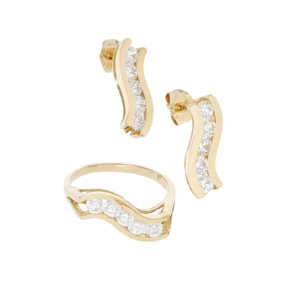 Juego de anillo y aretes con sintéticos en oro amarillo 14 kilates.