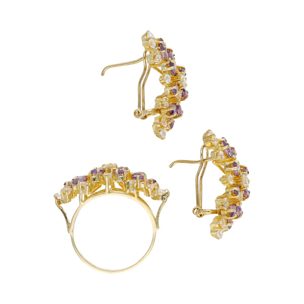 Juego de anillo y aretes diseño especial con sintéticos en oro amarillo 14 kilates.