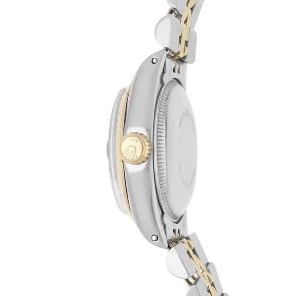 Reloj Rolex para dama modelo Oyster Perpetual Date vistas en oro amarillo 14 kilates.
