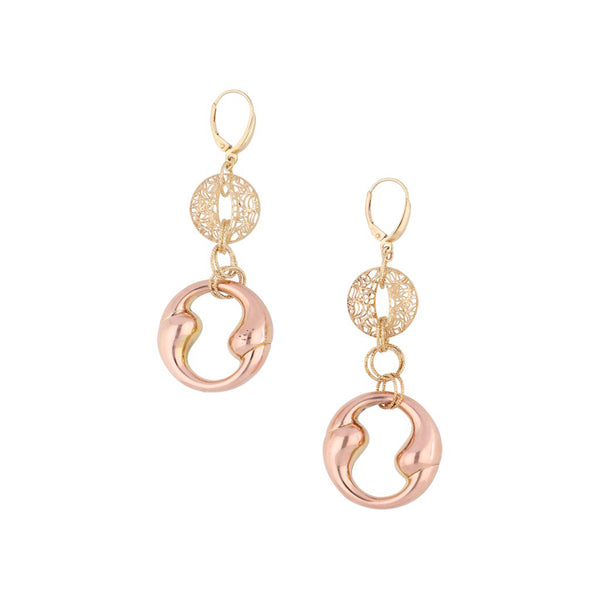 Aretes diseño especial en oro dos tonos 14 kilates.