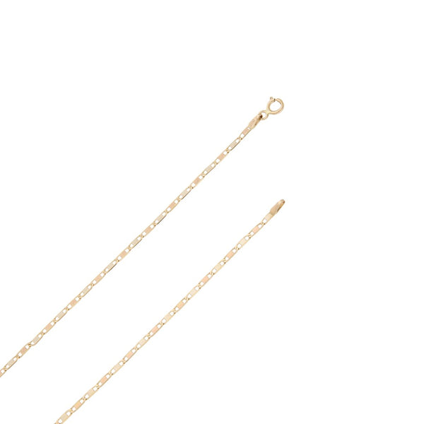 Collar eslabón nudo marino y dije calado motivo corazón en oro tres tonos 14 kilates.