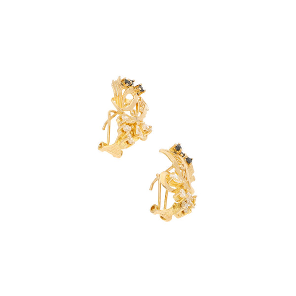 Aretes calados con sintéticos en oro amarillo 14 kialtes.