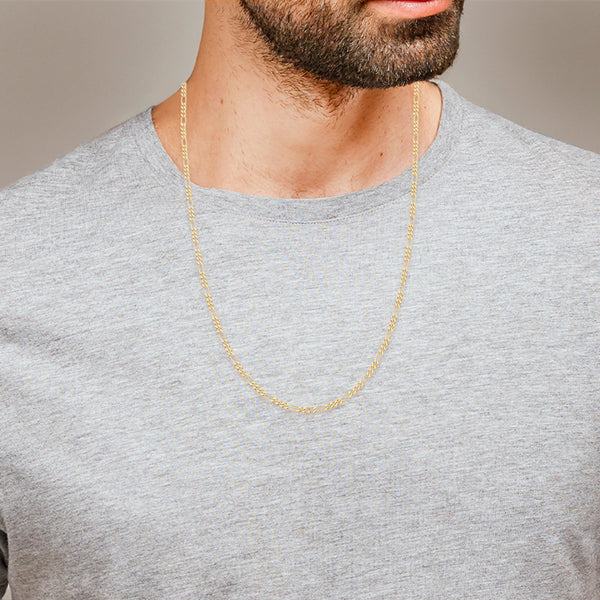 Collar de tres eslabones por uno en oro amarillo 14 kilates.