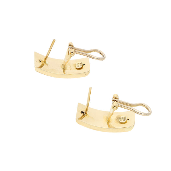 Juego de aretes y dije diseño especial en oro amarillo 14 kilates.