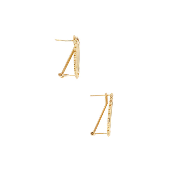 Aretes boleado con aplicaciones motivo moneda en oro amarillo 14 kilates.