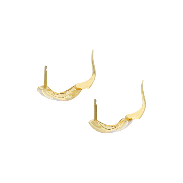 Dos aretes diseño especial en oro amarillo 14 kilates.