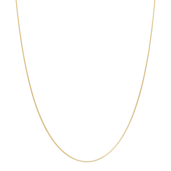 Collar eslabón cuadrado cruzado en oro amarillo 14 kilates.