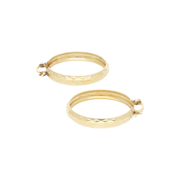 Arracadas facetadas en oro amarillo 14 kilates.