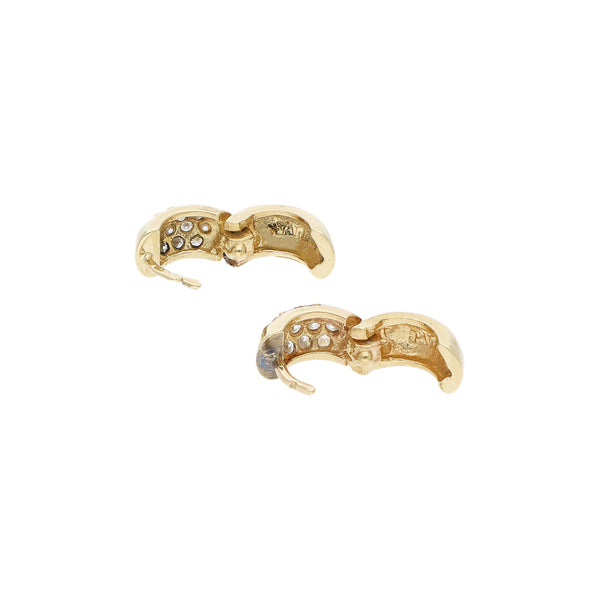 Anillo y arracadas diseño especial con sintéticos en oro amarillo 14 kilates.