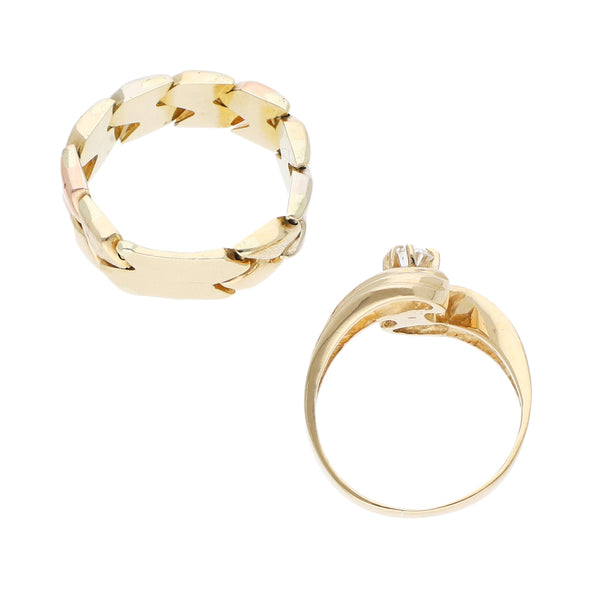 Dos anillos diseños diferentes con sintético en oro amarillo 14 kilates.