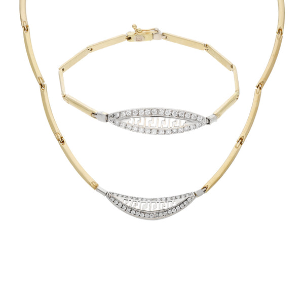 Juego de gargantilla y pulsera eslabón articulado con sintéticos en oro dos tonos 14 kilates.