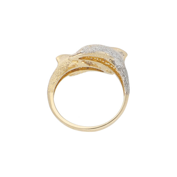Anillo estilizado motivo delfines en oro amarillo 14 kilates.