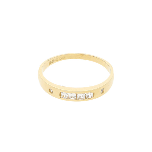 Anillo diseño especial con sintéticos en oro amarillo 14 kilates.
