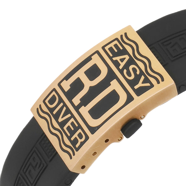 Reloj Roger Dubuis para caballero modelo Tourbidiver caja y broche en oro rosa 18 kilates.