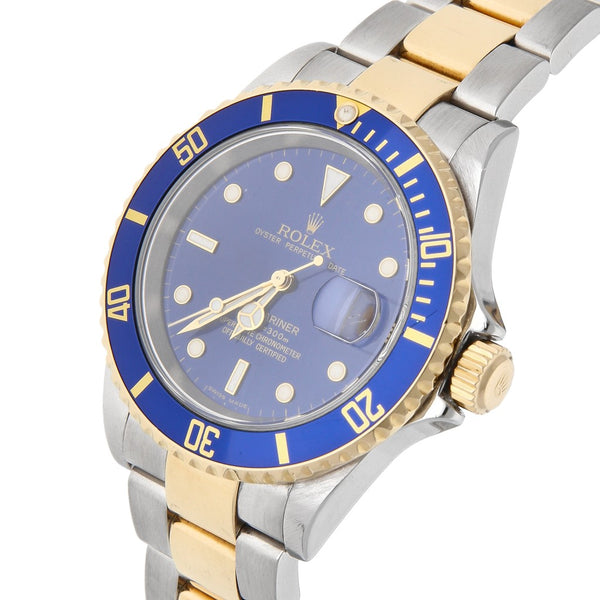 Reloj Rolex para caballero modelo Oyster Perpetual Date Submariner vistas oro amarillo 18 kilates.