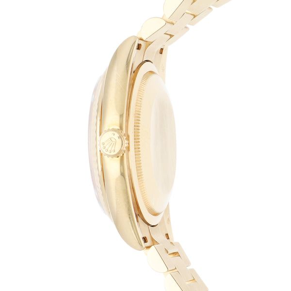 Reloj Rolex para caballero modelo Oyster Perpetual Day-Date en oro amarillo 18 kilates.