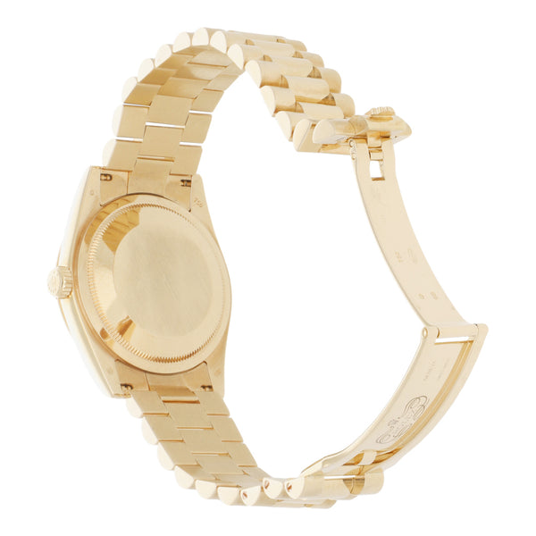 Reloj Rolex para caballero modelo Oyster Perpetual Day-Date en oro amarillo 18 kilates.