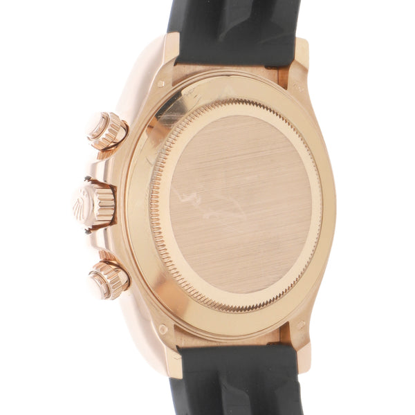 Reloj Rolex para caballero modelo Oyster Perpetual Cosmograph Daytona caja y broche en oro rosa 18 kilates.