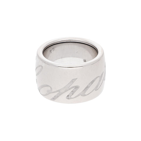 Argolla diseño especial firma Chopard en oro blanco 18 kilates.