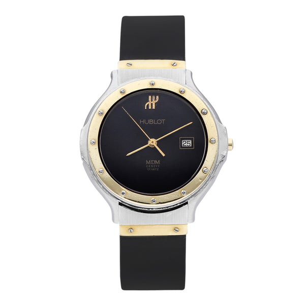 Reloj Hublot para dama modelo Classic vistas oro amarillo 18 kilates.