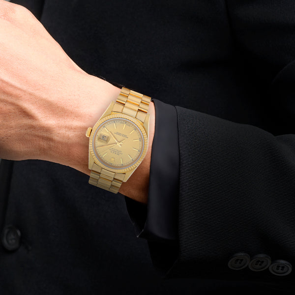 Reloj Rolex para caballero modelo Oyster Perpetual DateJust en oro dos tonos 18 kilates.