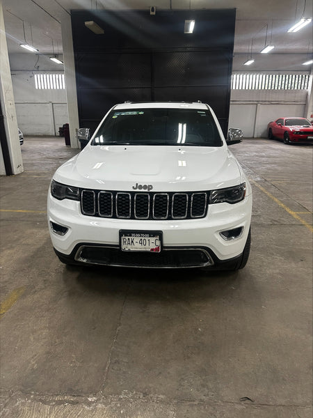 JEEP GRAND CHEROKEE LIMITED LUJO/ V6/ 3.6L/ TA/ PIEL/ QC/ GPS/ BI-XENÓN/ RA-20