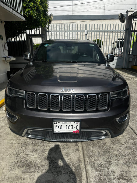 JEEP GRAND CHEROKEE LIMITED LUJO