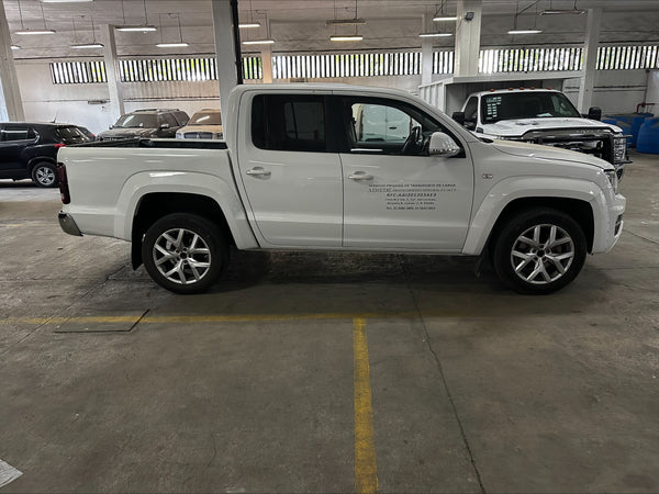 AMAROK HIGHLINE 4 MOTION/V6/ 3.0 TD/ TA/ CLIMATRONIC/ PIEL/ RA-19