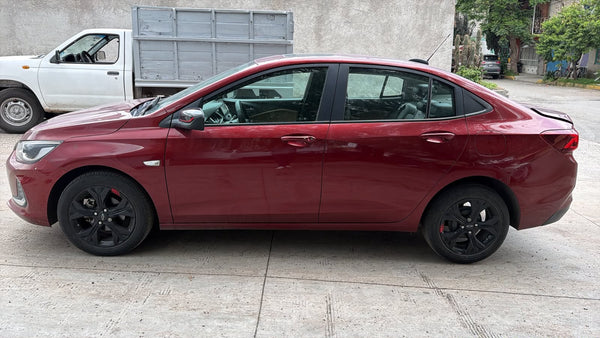 CHEVROLET ONIX PREMIER RED LINE