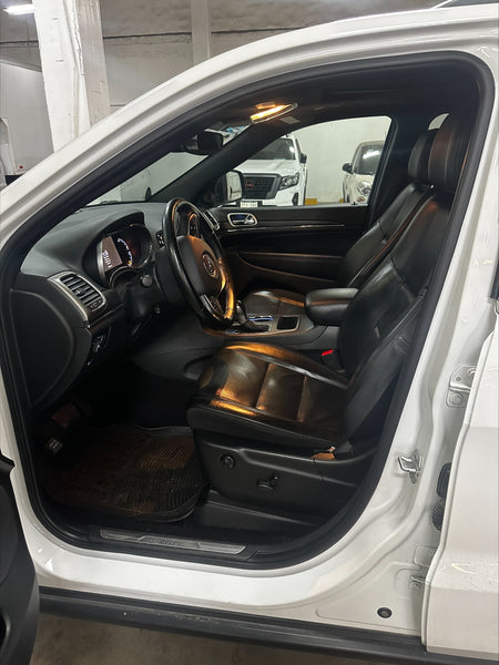 JEEP GRAND CHEROKEE LIMITED LUJO/ V6/ 3.6L/ TA/ PIEL/ QC/ GPS/ BI-XENÓN/ RA-20