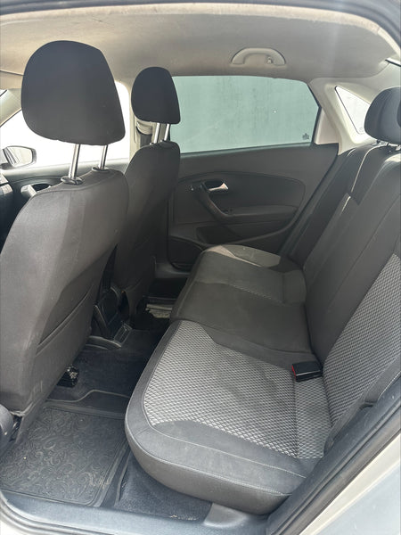 VOLKSWAGEN VENTO HIGHLINE/ TM5/ CLIMATRONIC/ VE/ MP3/ RA-15