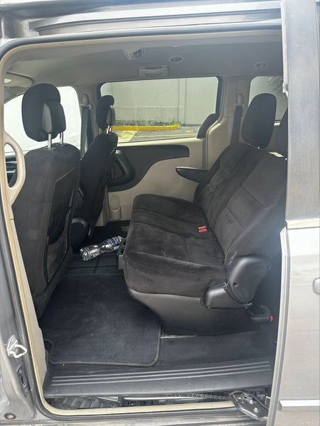 CHRYSLER TOWN & COUNTRY LI/ TA/ CD/ RA-17