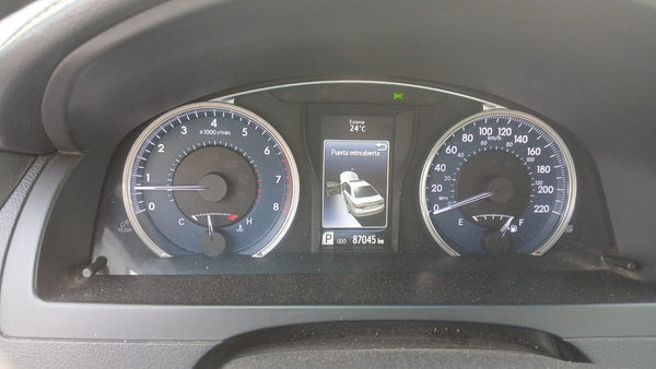 TOYOTA CAMRY XLE TA