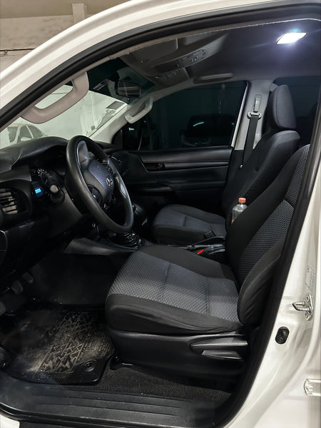 TOYOTA HILUX SR DOBLE CAB