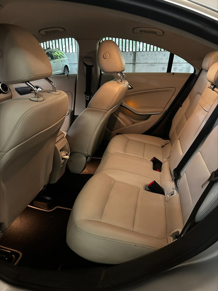 MERCEDES BENZ CLA 200 CGI SPORT
