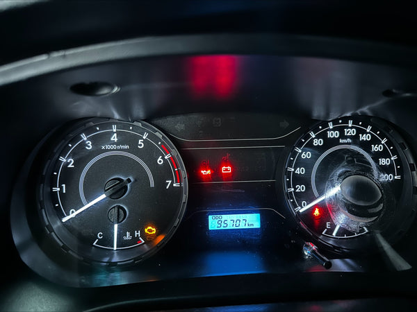 TOYOTA HILUX SR DOBLE CAB