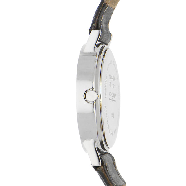 Reloj Mondaine unisex en acero inoxidable correa piel.