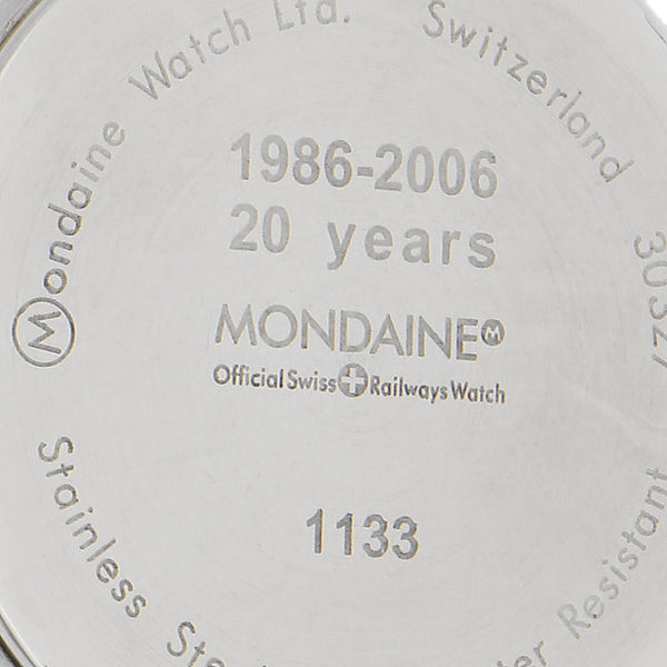 Reloj Mondaine unisex en acero inoxidable correa piel.